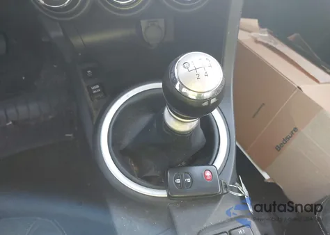 2014 Scion Tc Monogram из США, поврежденный, VIN JTKJF5C73E3086539